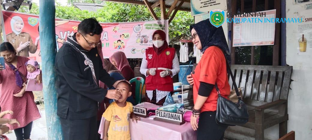 Camat Widasari Lakukan Monitoring Pelaksanaan Grebek Posyandu